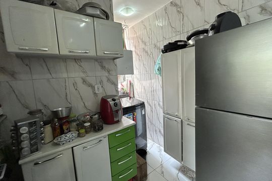 Cozinha de apartamento à venda com 2 quartos, 44m² em Engenho da Rainha, Rio de Janeiro