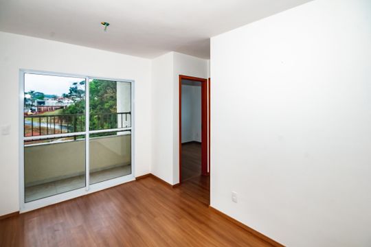 Apartamento à venda com 2 quartos, 49m² em Braúnas, Belo Horizonte
