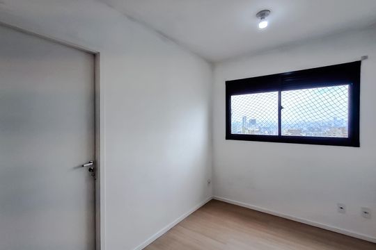 Sala de kitnet/studio para alugar com 1 quarto, 24m² em Sé, São Paulo