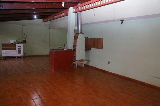 Área externa de casa para alugar com 5 quartos, 206m² em Feliz, Goiânia
