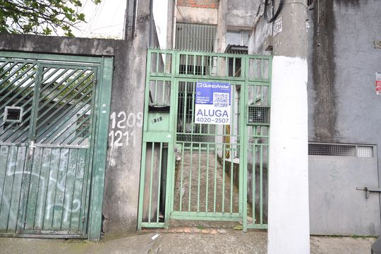 Fachada de casa para alugar com 1 quarto, 44m² em Jardim Modelo, São Paulo