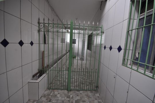 Hall de entrada de casa para alugar com 1 quarto, 44m² em Jardim Modelo, São Paulo