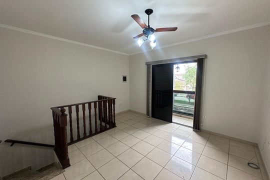 Casa para alugar com 3 quartos, 82m² em Esplanada dos Barreiros, São Vicente