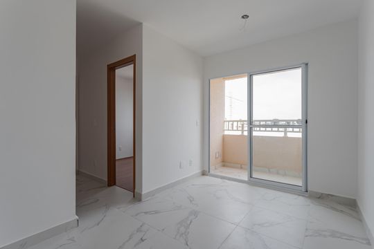 Sala de apartamento para alugar com 2 quartos, 43m² em Jardim Itu, Porto Alegre