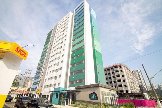 Fachada do Prédio de apartamento para alugar com 2 quartos, 34m² em Jardim Caravelas, São Paulo