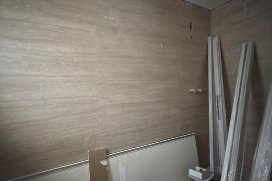 Banheiro da Suíte 1 de casa de condomínio à venda com 4 quartos, 250m² em Europa, Contagem