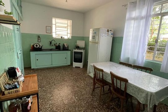 Cozinha de casa à venda com 3 quartos, 319m² em Santo Antônio, Porto Alegre