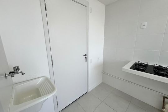 Área de serviço de apartamento para alugar com 2 quartos, 33m² em Várzea da Barra Funda, São Paulo