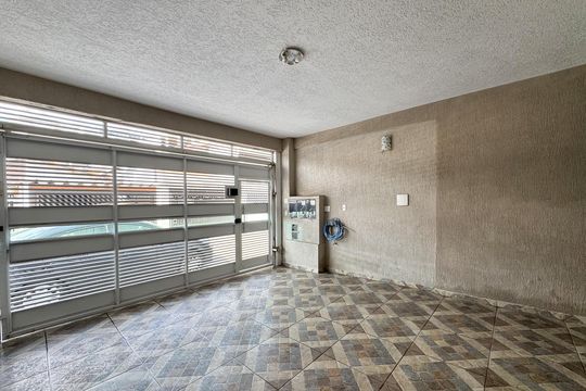 Garagem de casa à venda com 5 quartos, 249m² em Ferrazópolis, São Bernardo do Campo