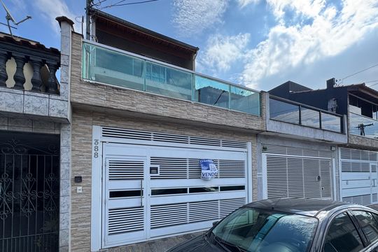 Fachada de casa à venda com 5 quartos, 249m² em Ferrazópolis, São Bernardo do Campo
