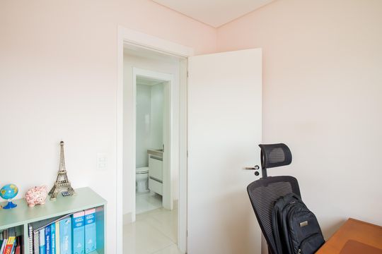 Quarto 2 de apartamento para alugar com 3 quartos, 104m² em Vila Carrão, São Paulo