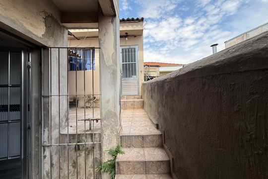 Área de Serviço de casa para alugar com 3 quartos, 90m² em Parque Sao Luis, São Paulo