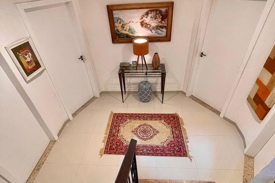 Corredor de apartamento para alugar com 4 quartos, 492m² em Vargem Pequena, Rio de Janeiro