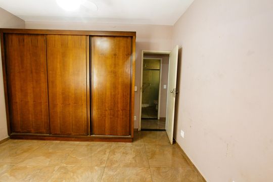 Quarto 2 de apartamento para alugar com 3 quartos, 116m² em Monsenhor Messias, Belo Horizonte
