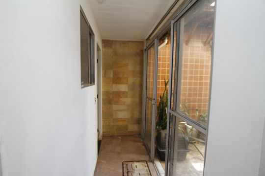 Sala de apartamento para alugar com 3 quartos, 116m² em Monsenhor Messias, Belo Horizonte
