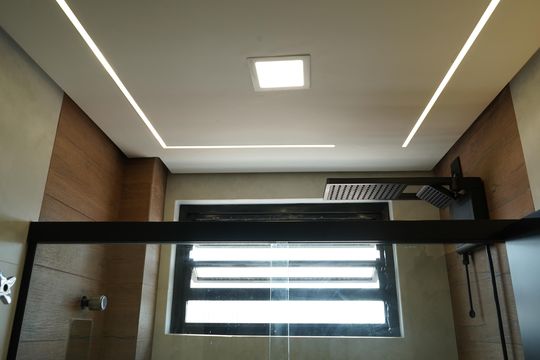Banheiro de apartamento à venda com 2 quartos, 54m² em Tatuapé, São Paulo
