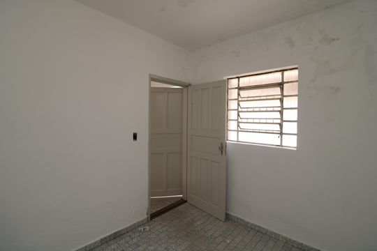 Quarto de Serviço de casa para alugar com 2 quartos, 250m² em Jardim Vila Formosa, São Paulo