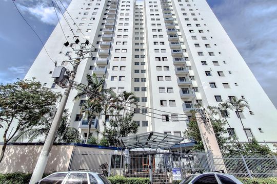 Fachada de apartamento à venda com 2 quartos, 55m² em Liberdade, São Paulo