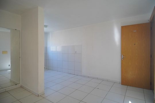 Sala/Cozinha de apartamento à venda com 2 quartos, 40m² em Santo Afonso, Novo Hamburgo