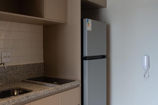 Studio de kitnet/studio para alugar com 1 quarto, 28m² em Jardim das Acacias, São Paulo