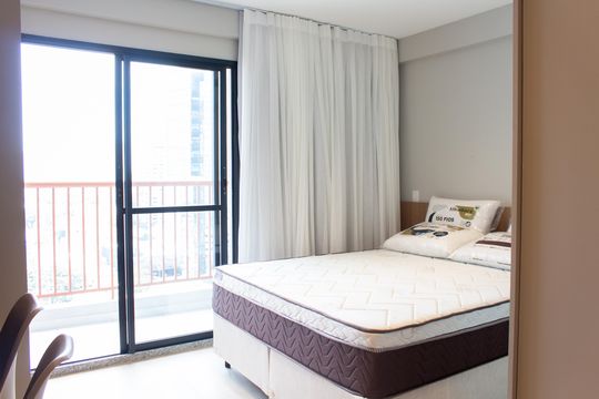 Studio de kitnet/studio para alugar com 1 quarto, 28m² em Jardim das Acacias, São Paulo