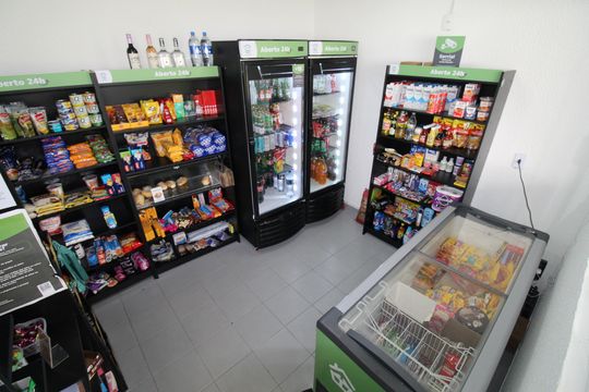 Área comum - Mini Mercado de apartamento para alugar com 2 quartos, 50m² em Palmeiras de São José, São José dos Campos