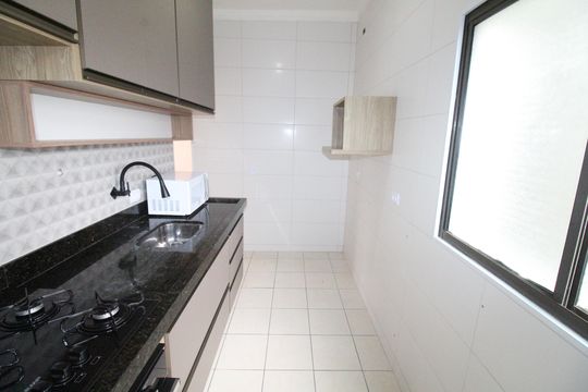 Cozinha de apartamento para alugar com 2 quartos, 50m² em Palmeiras de São José, São José dos Campos