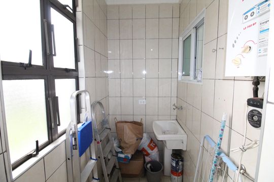 Área de Serviço de apartamento para alugar com 2 quartos, 50m² em Palmeiras de São José, São José dos Campos
