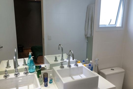 Banheiro 1 de apartamento para alugar com 2 quartos, 110m² em Barra da Tijuca, Rio de Janeiro
