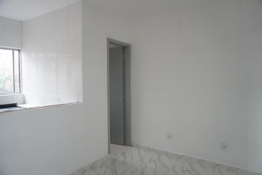 Casa para alugar com 1 quarto, 32m² em Vila Cosmopolita, São Paulo