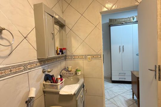 Casa à venda com 6 quartos, 774m² em Colônia Agrícola Arniqueira, Brasília