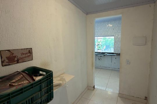 Casa à venda com 6 quartos, 774m² em Colônia Agrícola Arniqueira, Brasília
