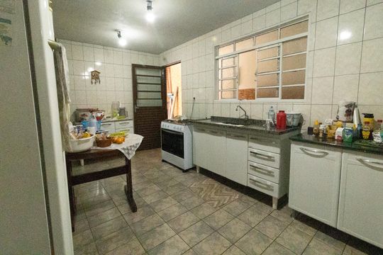 Casa à venda com 3 quartos, 150m² em Dic III (Conjunto Habitacional Ruy Novaes), Campinas