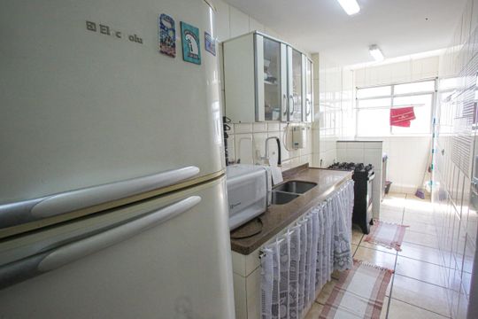 Cozinha de apartamento para alugar com 2 quartos, 65m² em Pechincha, Rio de Janeiro