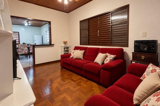 Casa para alugar com 2 quartos, 75m² em Barnabé, Gravataí