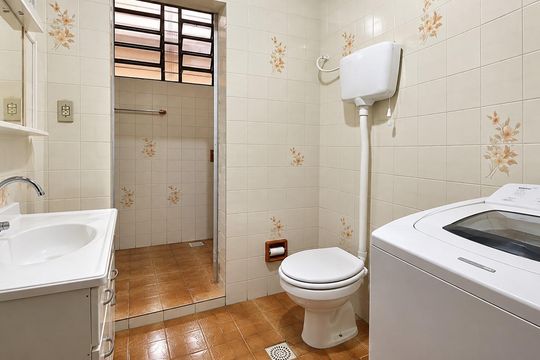 Banheiro social de casa para alugar com 2 quartos, 75m² em Barnabé, Gravataí