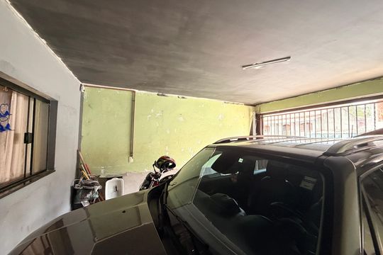 Garagem de casa à venda com 3 quartos, 125m² em Jardim das Palmeiras, Várzea Paulista