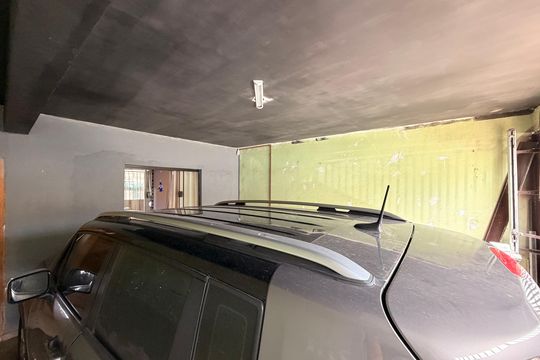 Garagem de casa à venda com 3 quartos, 125m² em Jardim das Palmeiras, Várzea Paulista