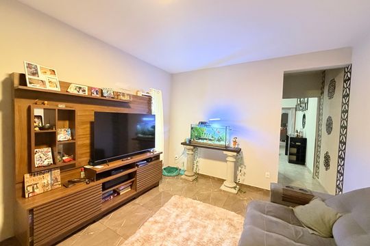 Casa à venda com 3 quartos, 125m² em Jardim das Palmeiras, Várzea Paulista
