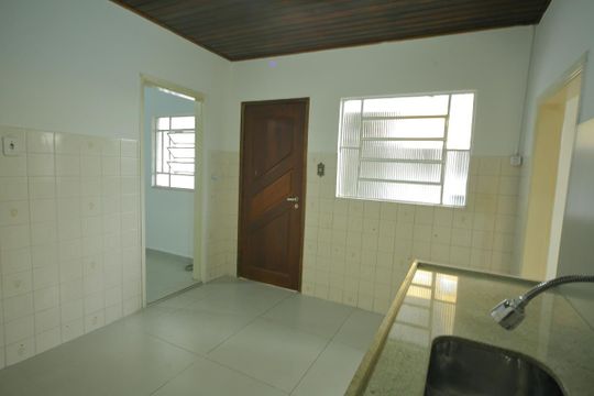 Cozinha  de casa para alugar com 2 quartos, 81m² em Baeta Neves, São Bernardo do Campo