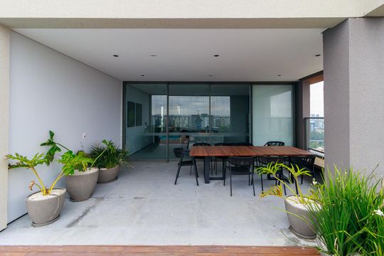 Área comum de kitnet/studio para alugar com 1 quarto, 30m² em Cidade Monções, São Paulo
