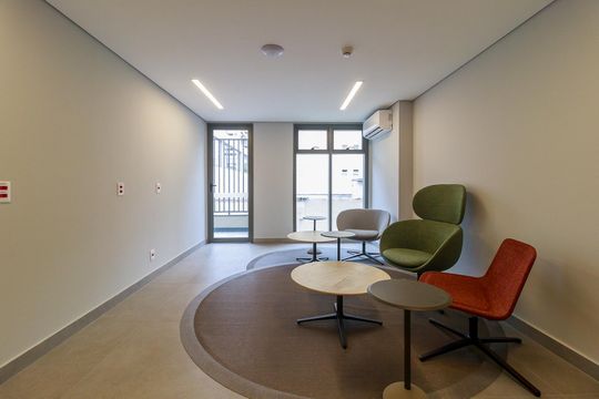Área comum de kitnet/studio para alugar com 1 quarto, 30m² em Cidade Monções, São Paulo