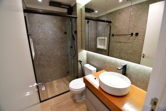 Banheiro de apartamento para alugar com 1 quarto, 40m² em Cambuí, Campinas