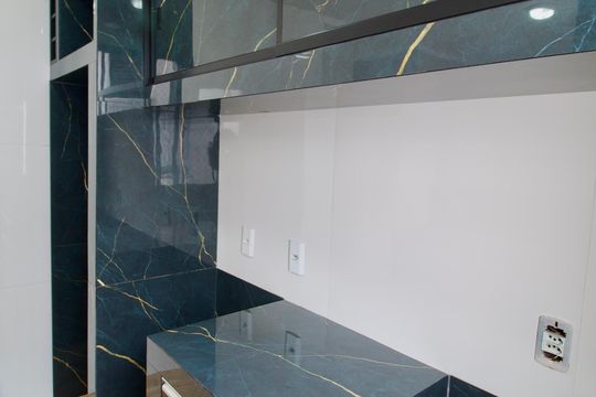 Cozinha de apartamento à venda com 2 quartos, 40m² em Campina do Arruda, Curitiba