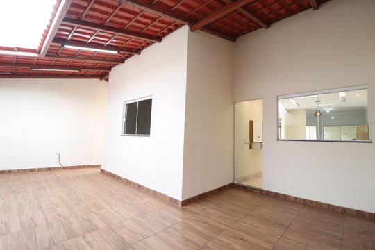 Varanda da Sala de casa para alugar com 2 quartos, 70m² em Jardim Ipanema, Uberlândia