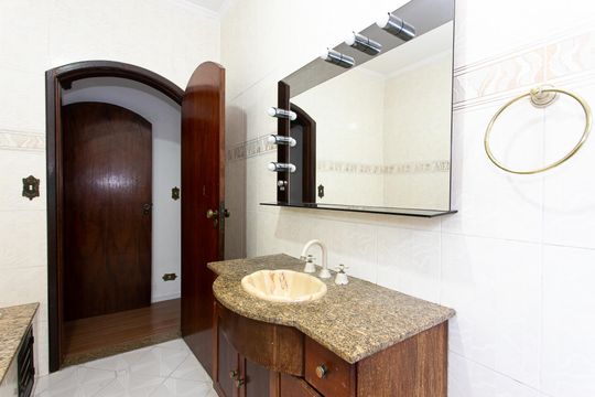 Banheiro da Suíte 2 de casa para alugar com 2 quartos, 140m² em Vila Matilde, São Paulo