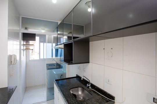 Cozinha de apartamento para alugar com 2 quartos, 51m² em Centro, Diadema