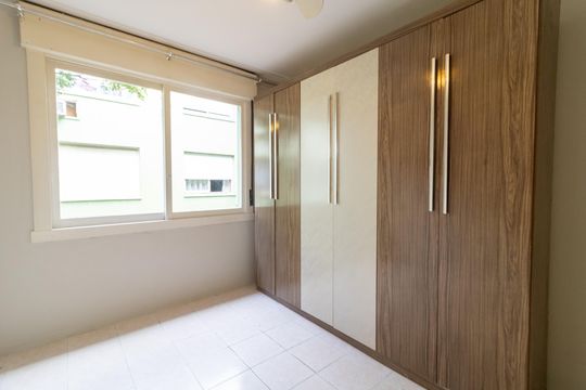 Quarto de apartamento para alugar com 1 quarto, 45m² em Camaquã, Porto Alegre