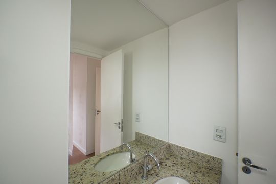Banheiro Suíte de apartamento para alugar com 2 quartos, 63m² em Ipiranga, São Paulo