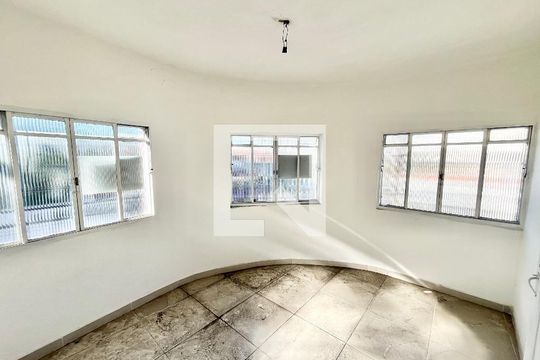 Casa à venda com 2 quartos, 190m² em Santana, São Paulo